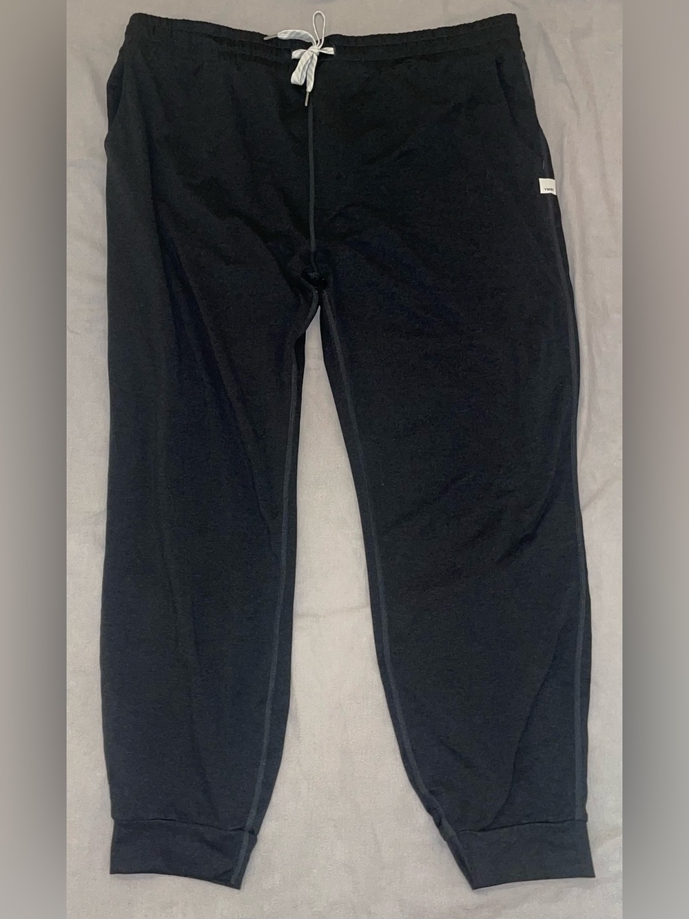 Vuori Women’s Performance Joggers Track Pants Lounge Black Grey XXL